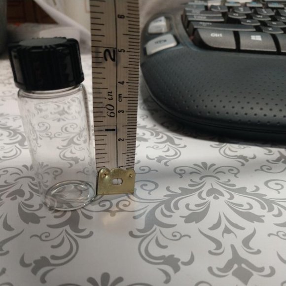 50 Small Glass Vial Bottles Clear Containers with Screw Cap - Picture 3 of 8